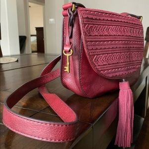 Fossil Emi Leather Med Saddle Bag Wine Color
